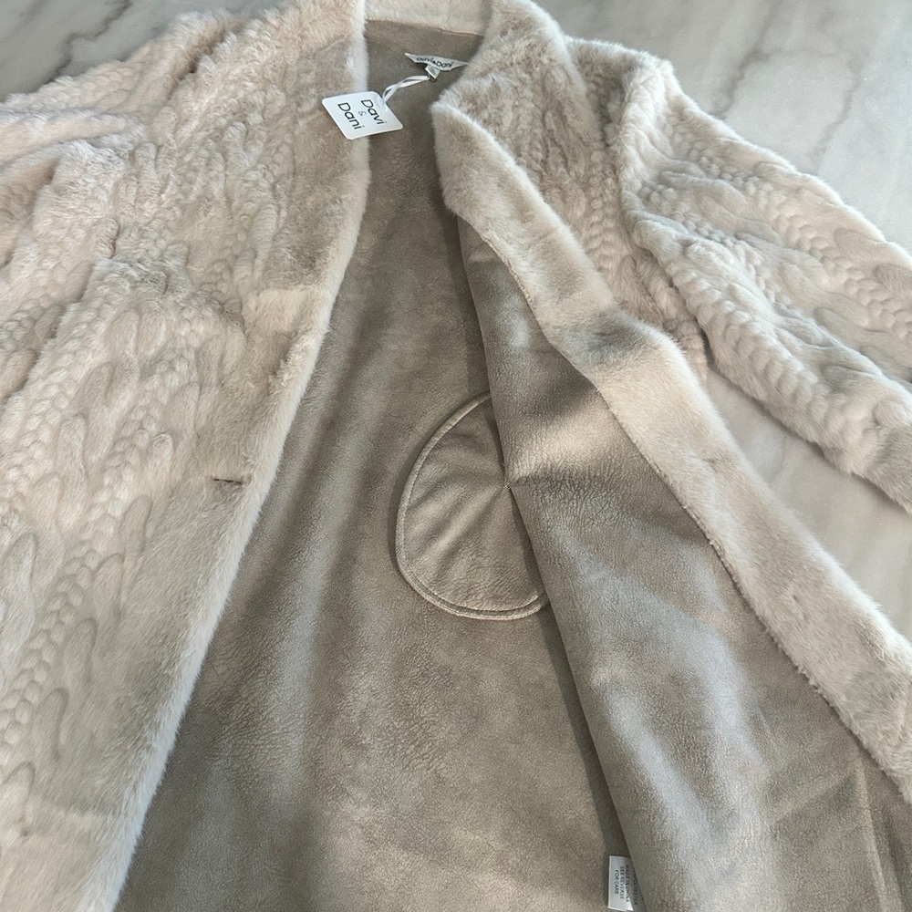 DAVI & DANI Beige Teddy Jacket
